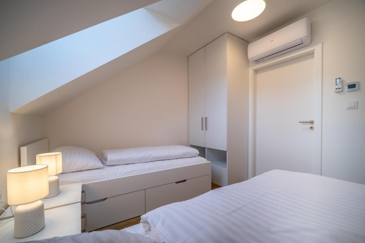 Holiday House U Hajenky 11P Lipno Home ลิปโนนัดเวิลตาวู ภายนอก รูปภาพ