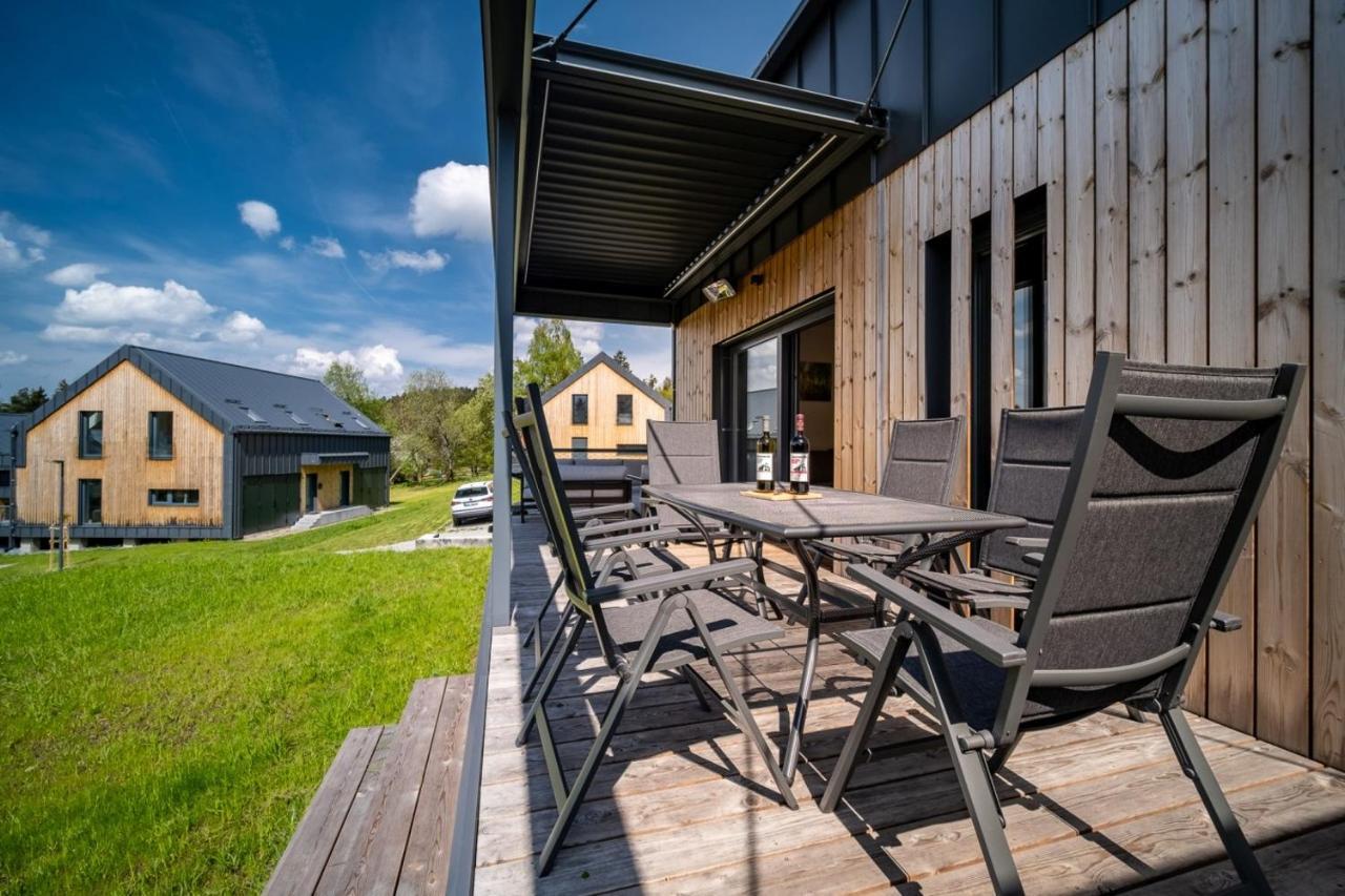Holiday House U Hajenky 11P Lipno Home ลิปโนนัดเวิลตาวู ภายนอก รูปภาพ